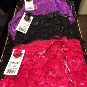 NWT Delicate & Feminine Lacy Lingerie